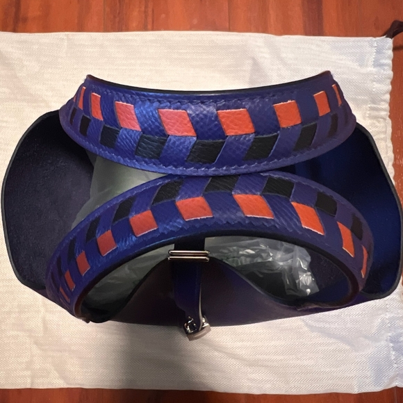 P$3600 Hermes Picotin 18 Bleu Encre Bag with silver lock - Picture 4 of 8